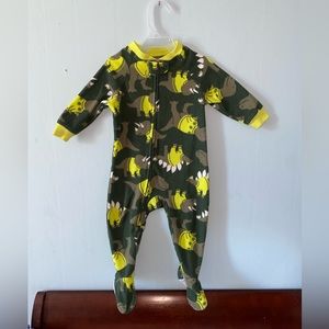 Child of mine made by Carter’s sleeper 12 months